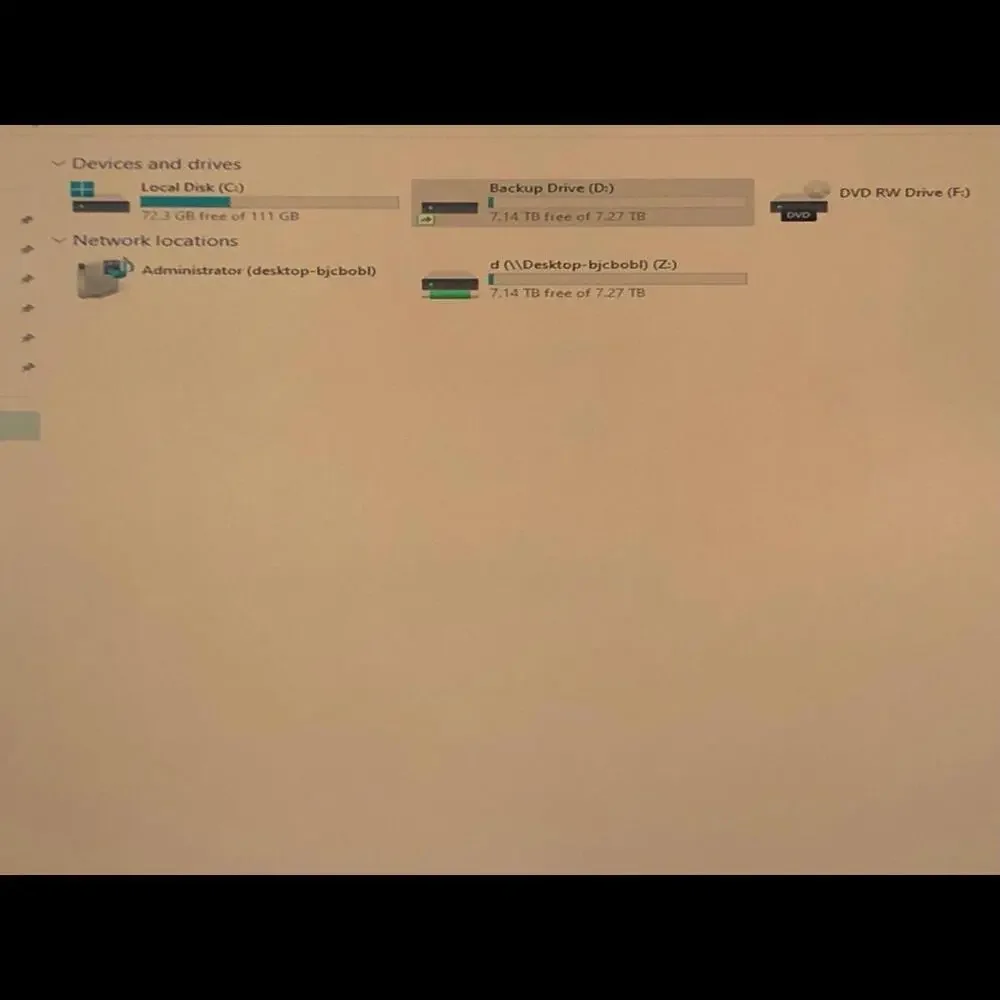 NETWORK ATTACHED STORAGE ***HUGE**^ Server